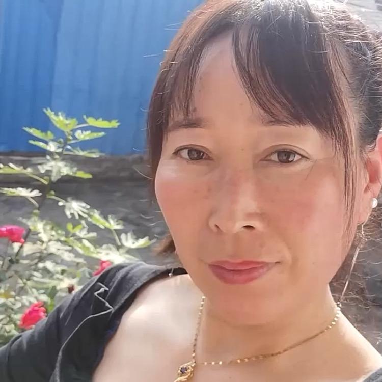 颂柳纬