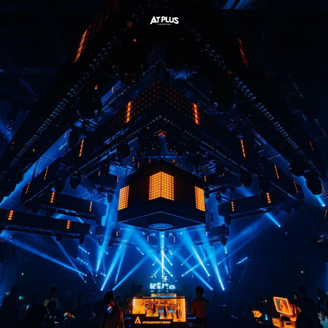 兰州商务KTV酒吧（可订房）