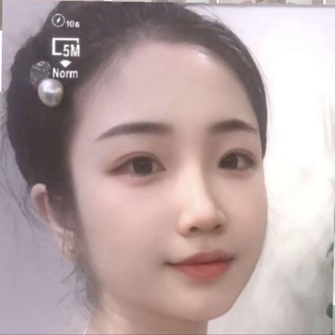 爱笑的新新☞...(连赞拉黑)