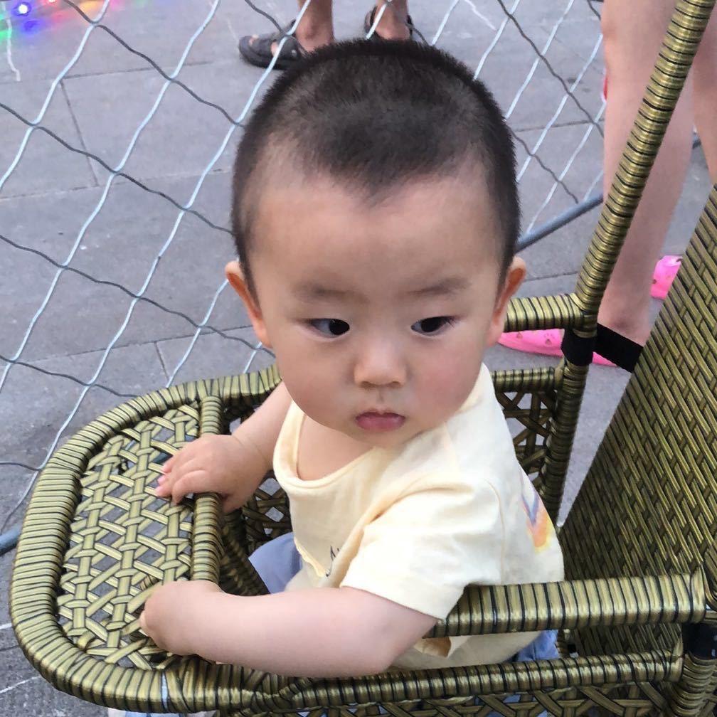 聍静