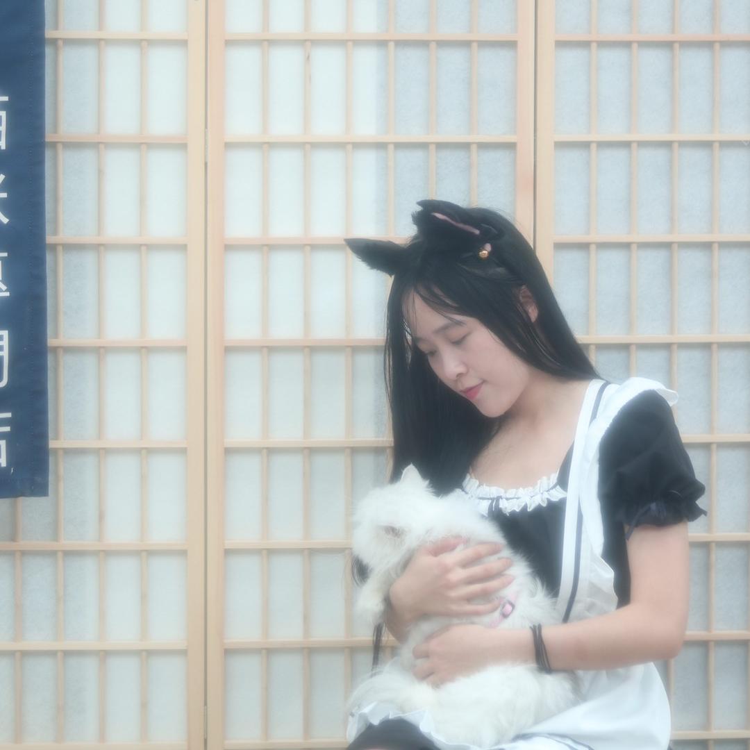 素美丽