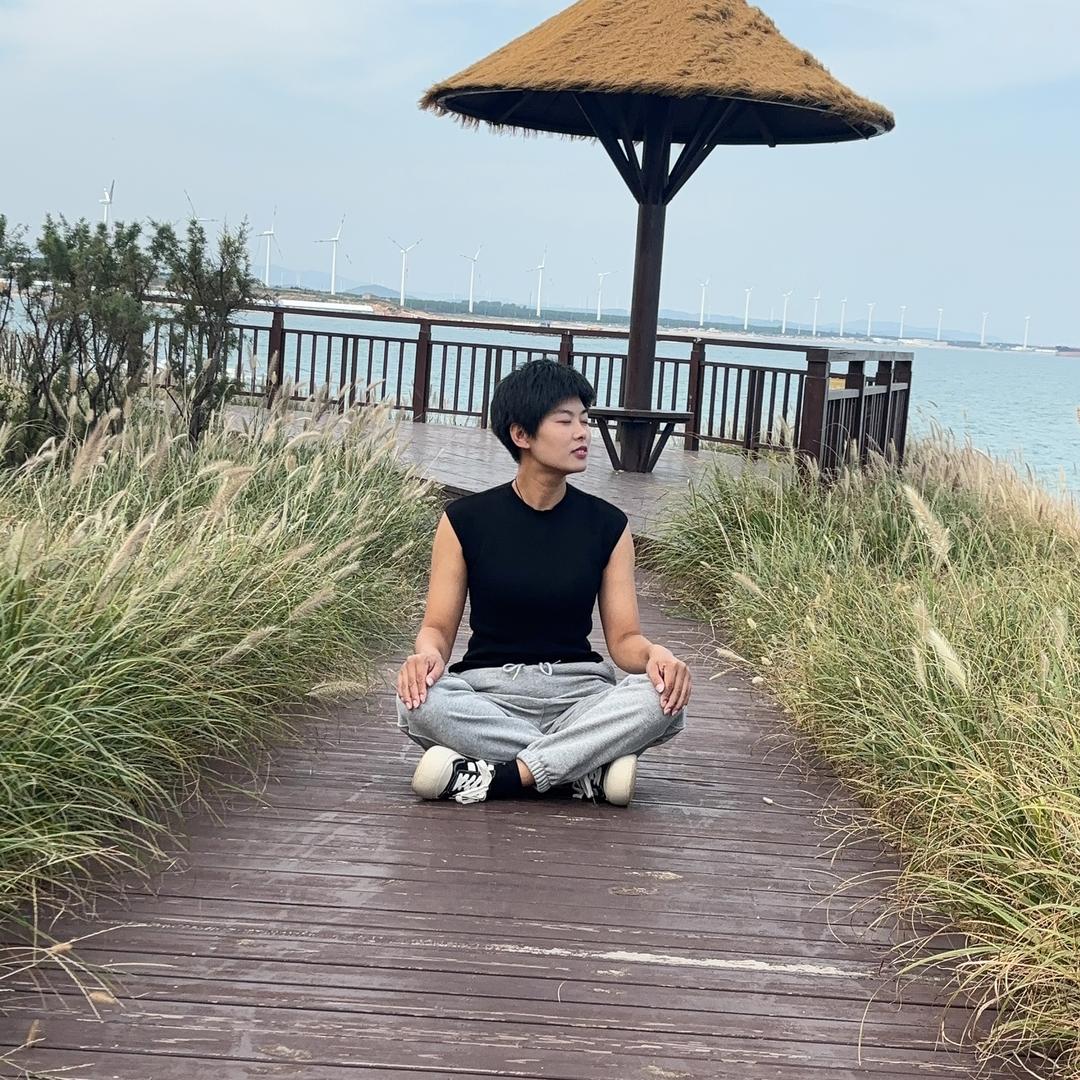 期待美好的明天𝓢𝔂