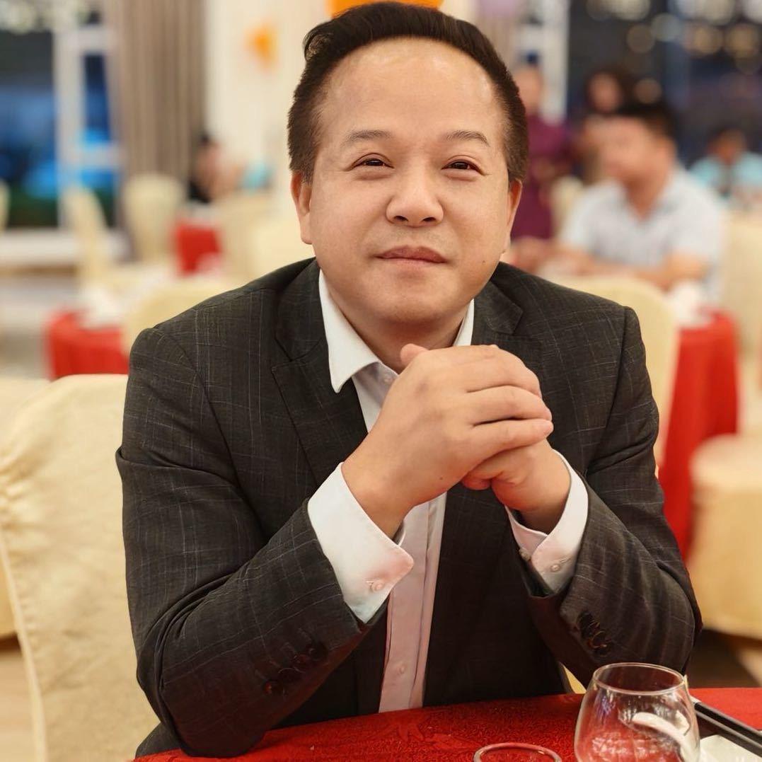 荣利达侯永平