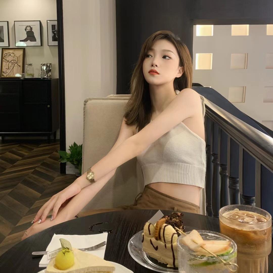 兜兜的衣服呢
