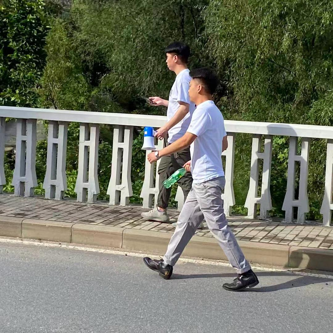 😂😂😂😂😂笑的就是你这个傻福