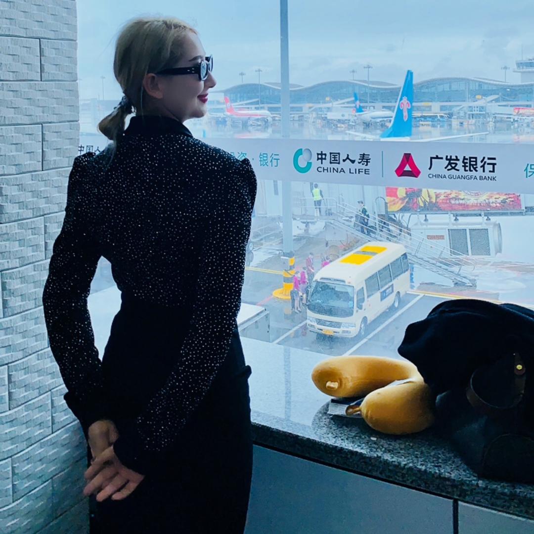 aliyA-Dawvt（歌手演员）