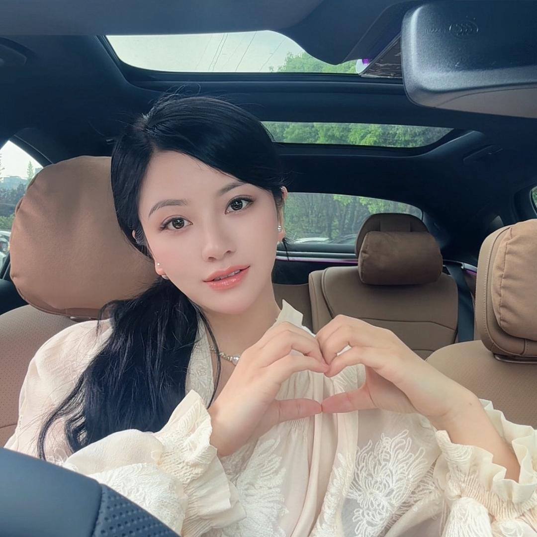 @一婷