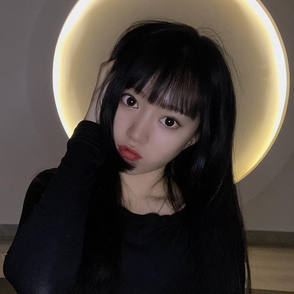 阿金爱瑜伽