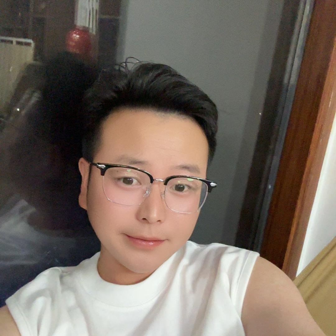 龙仔仔