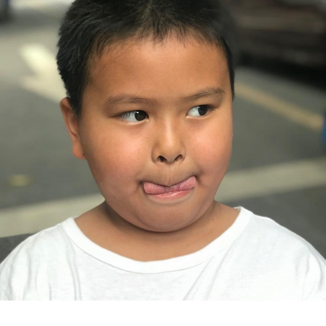 灵达(正正)在美囯洛杉矶