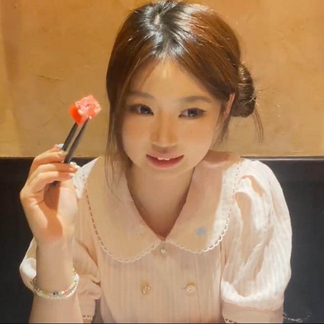 我真的太饿了.