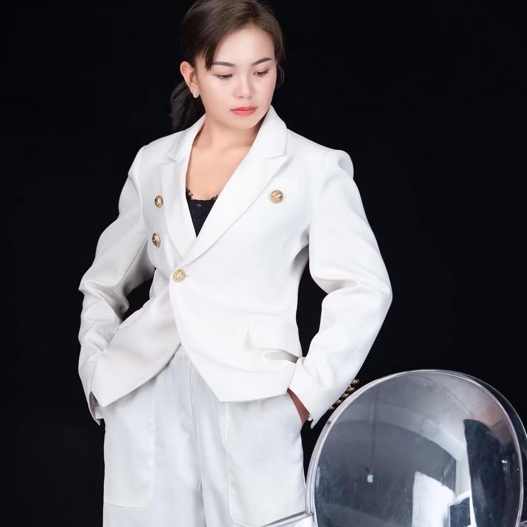 在芒东做中草泥膜的小转.纹绣