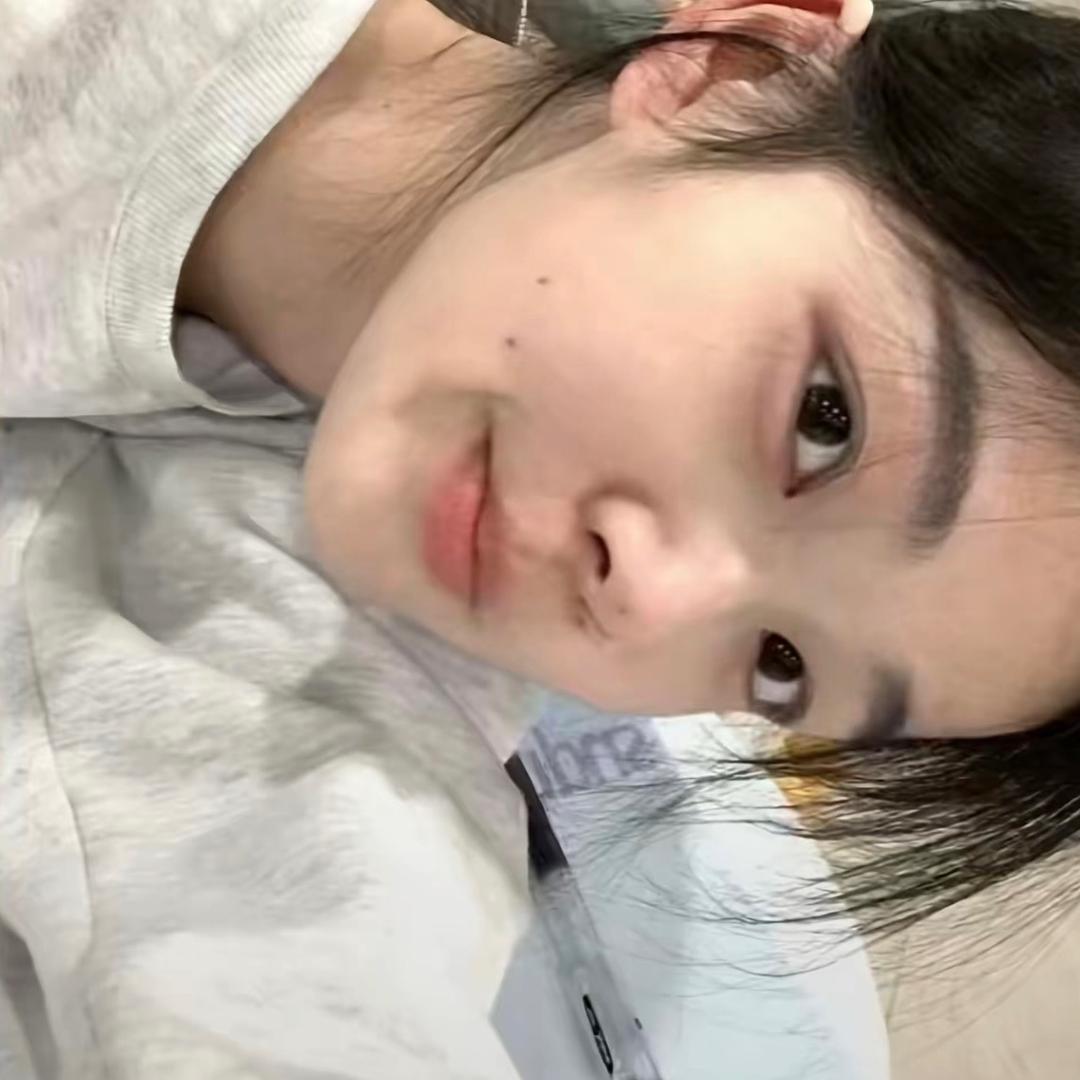 🦋..