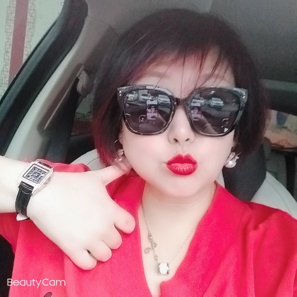娄拉小姐姐
