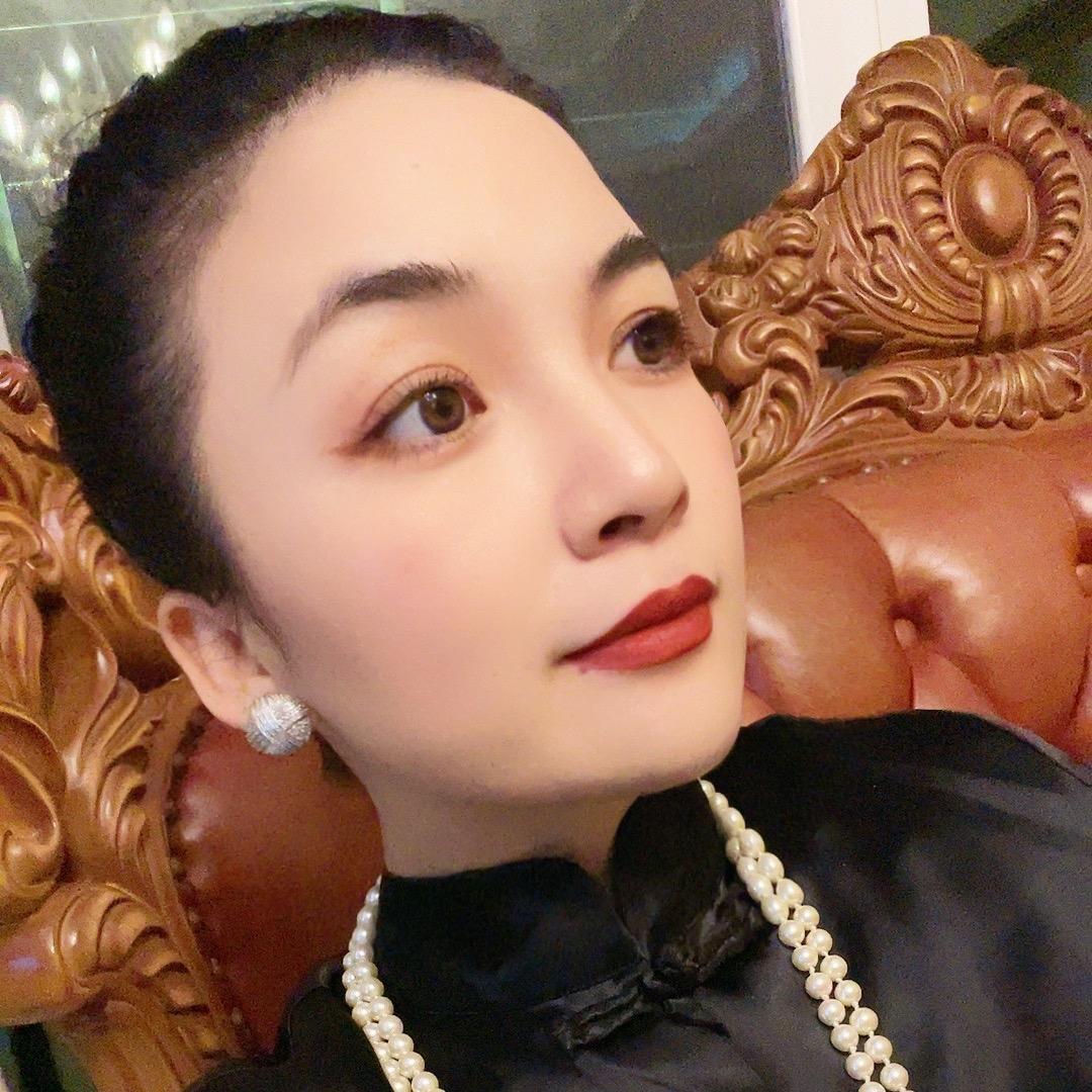 伊川县完美鞋服集合店
