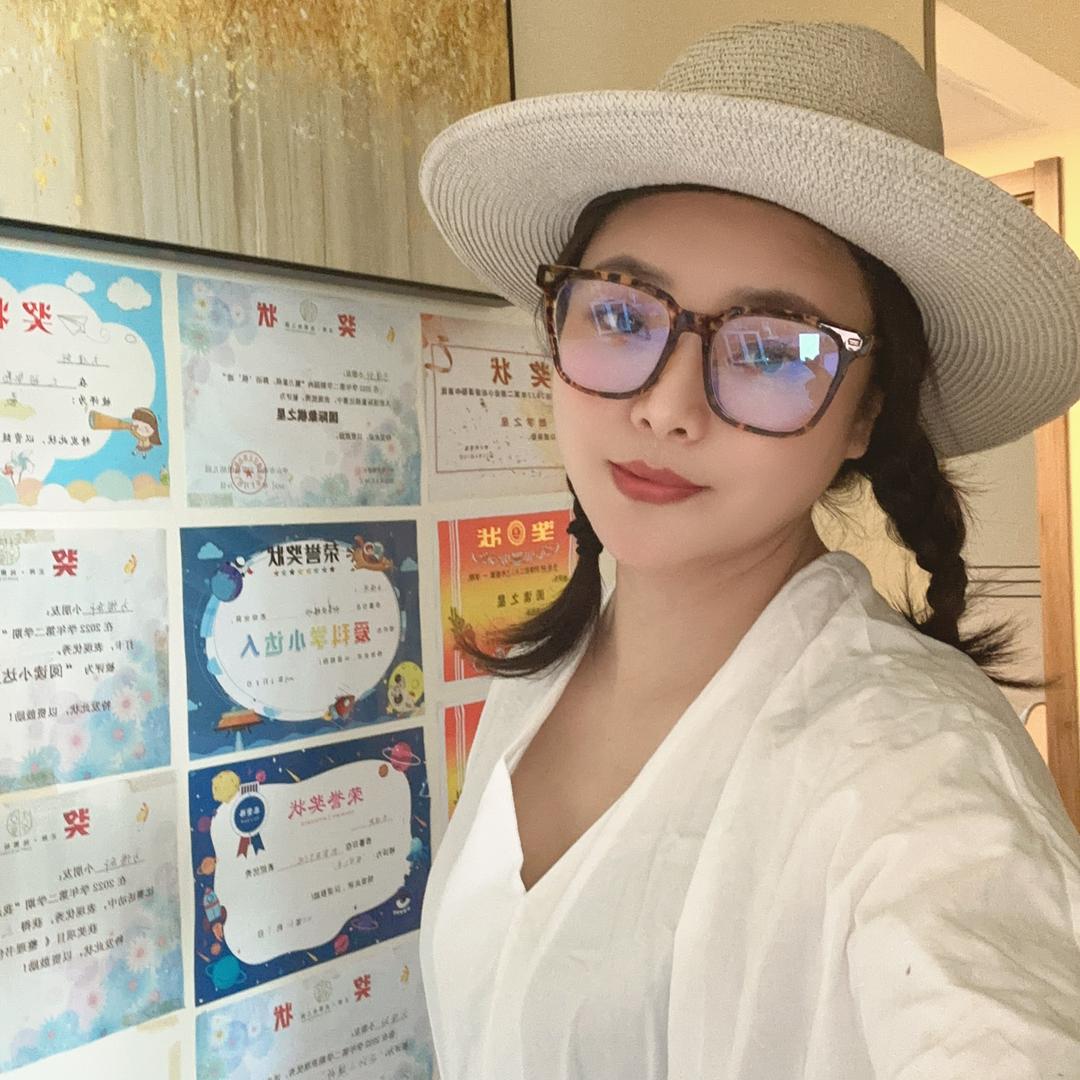 毛毛🎙️