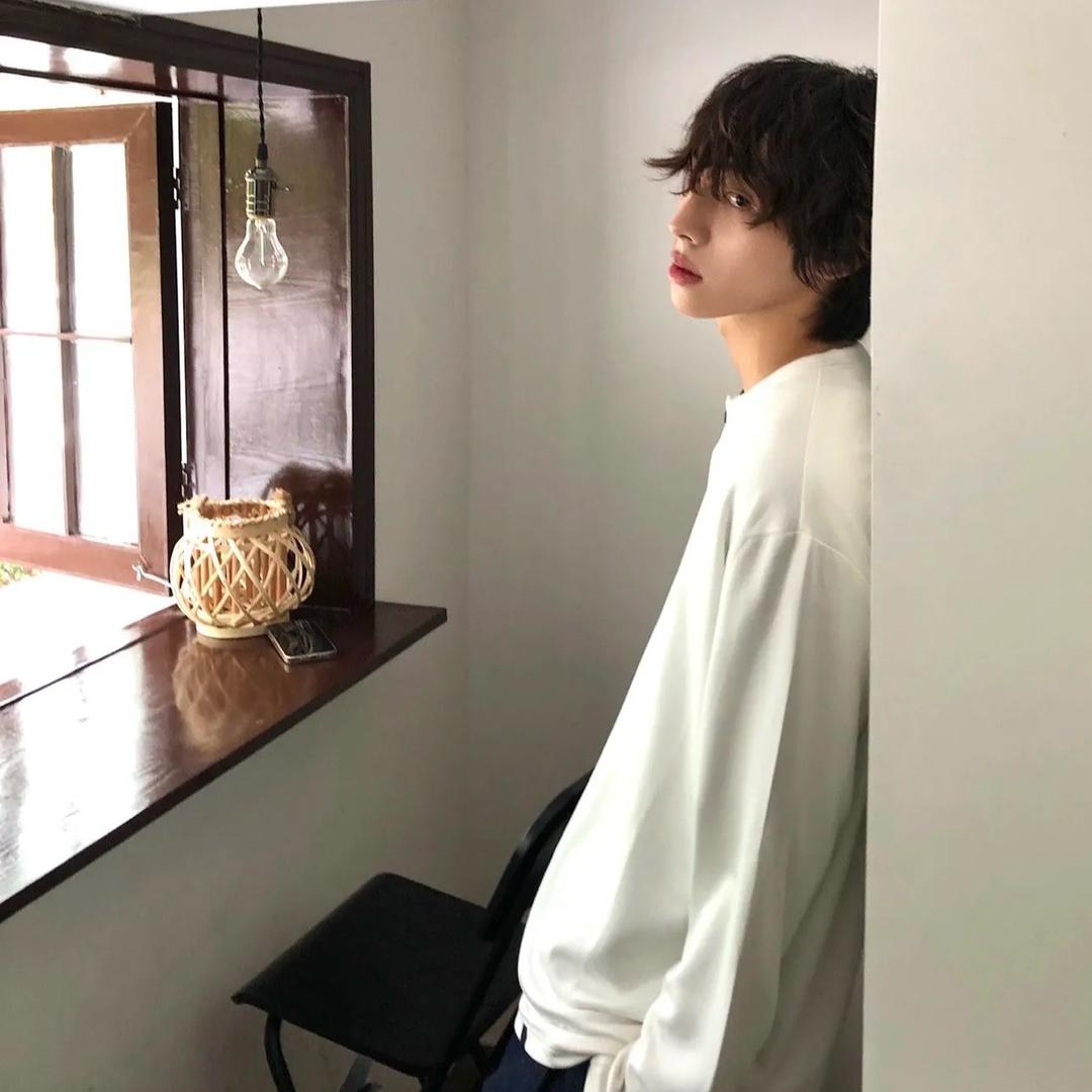 陪我看月亮吗...