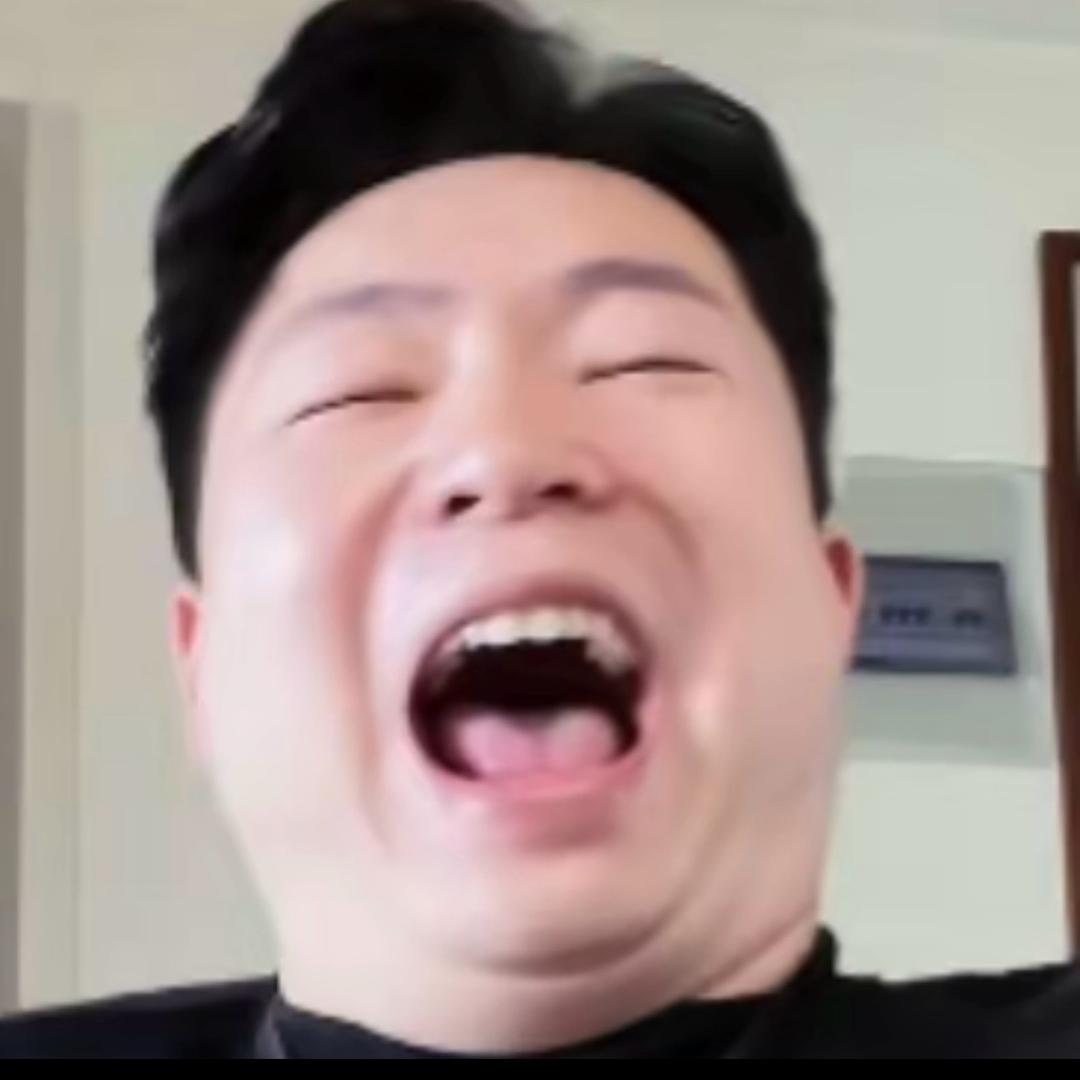 安定彪.