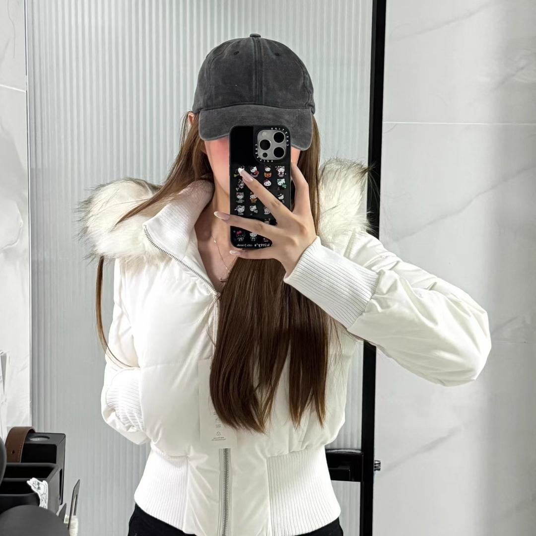 你是喜欢小三的狗吗