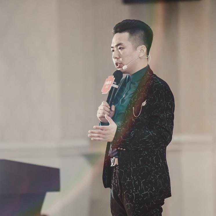 业绩大玩家-霖峰