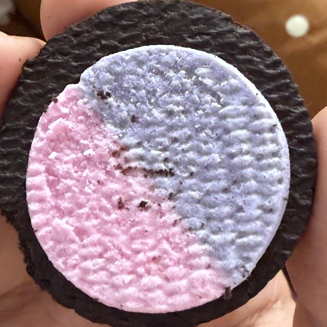 嗯对是树莓蓝莓双拼奥利奥呀…