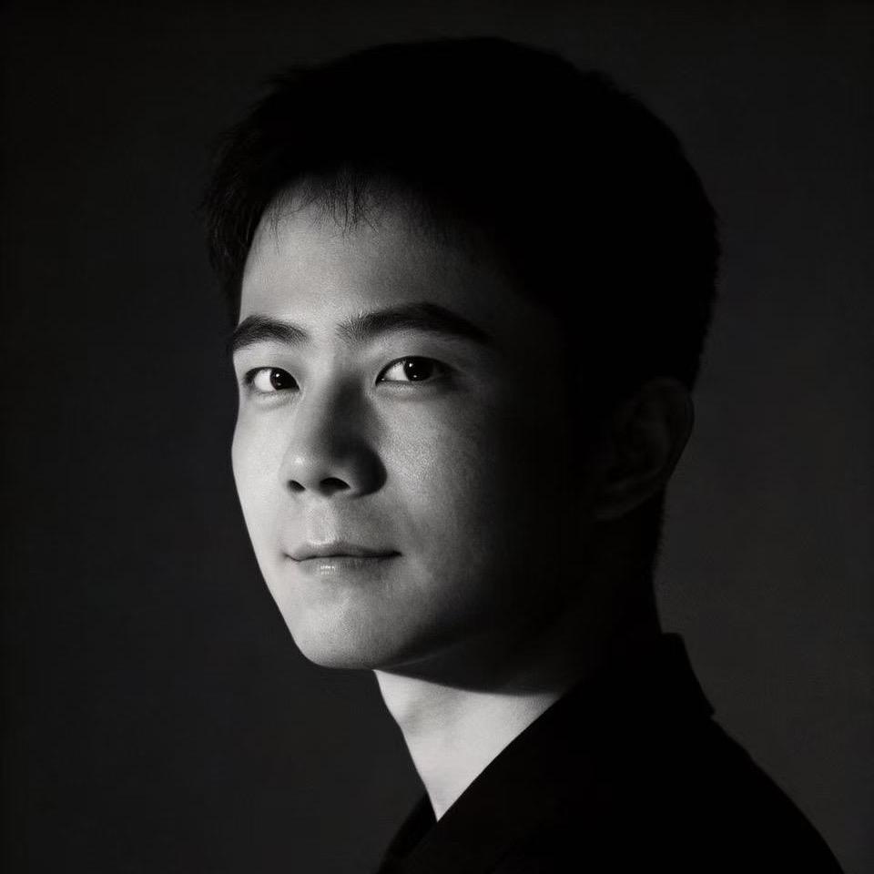 鑫城-AIGC导演头像