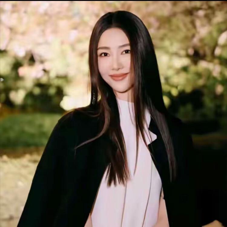 romi的私服穿搭👚