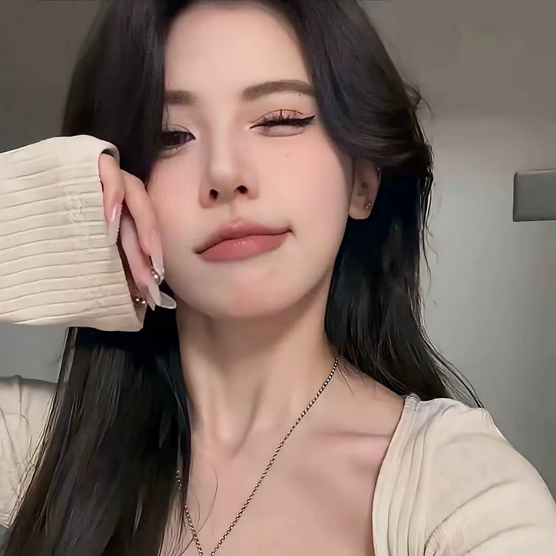 琳.