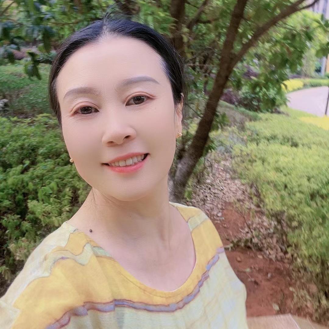 九莲花开