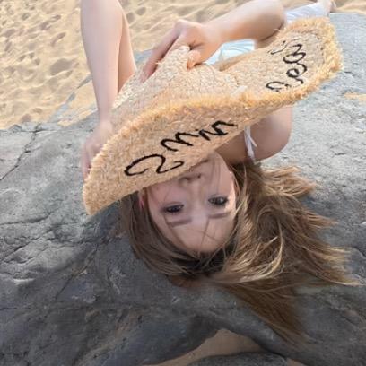 你是不是油猫饼.