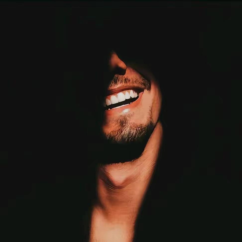 设计师小潘老师