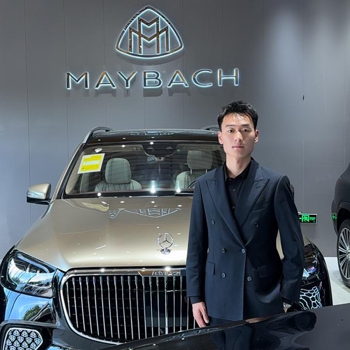 张庆霖 宾驰名车