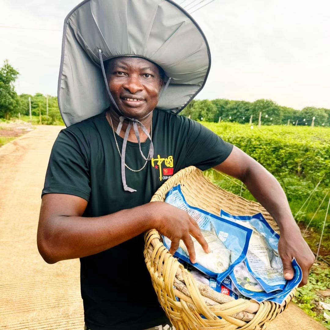 🧑🏽‍🌾老曼