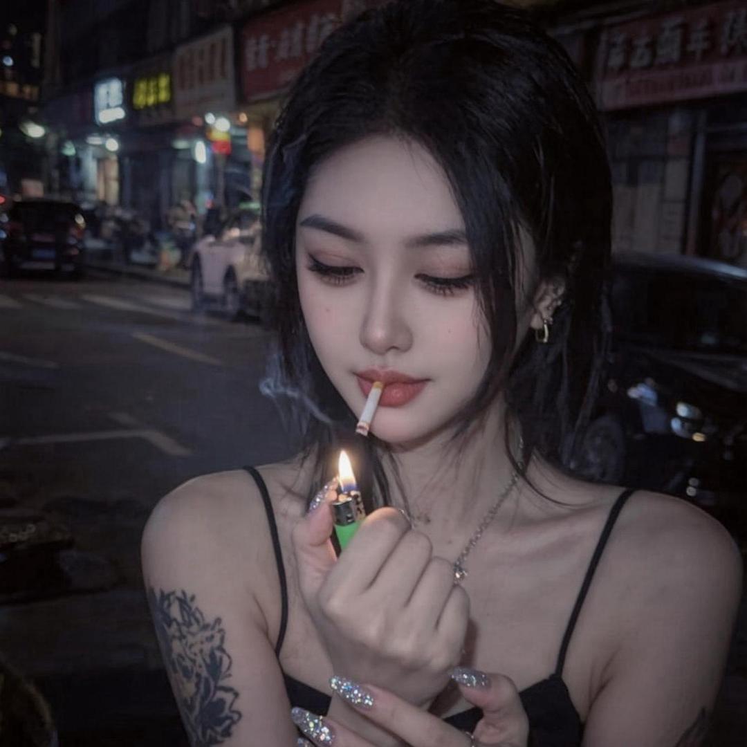 如意小姐姐💕『独来独往』