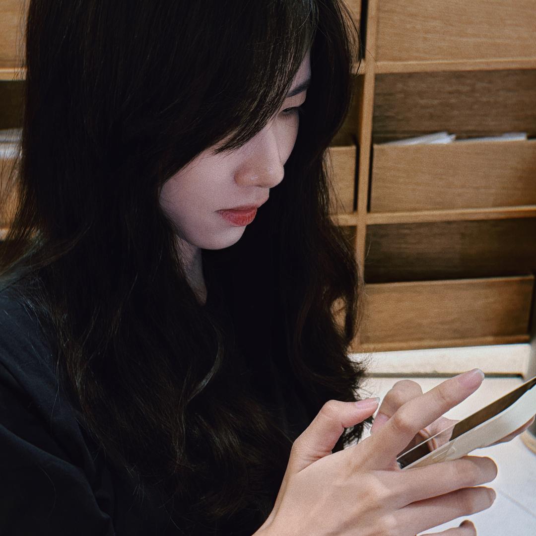 大黑居与小灰居