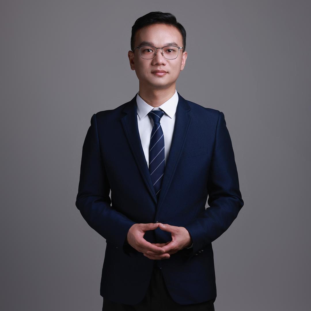 九方智投股票机推荐官 李豪