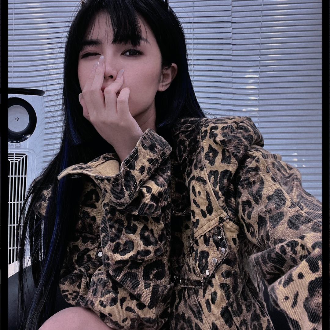 EH女装四号店（现货店）澜