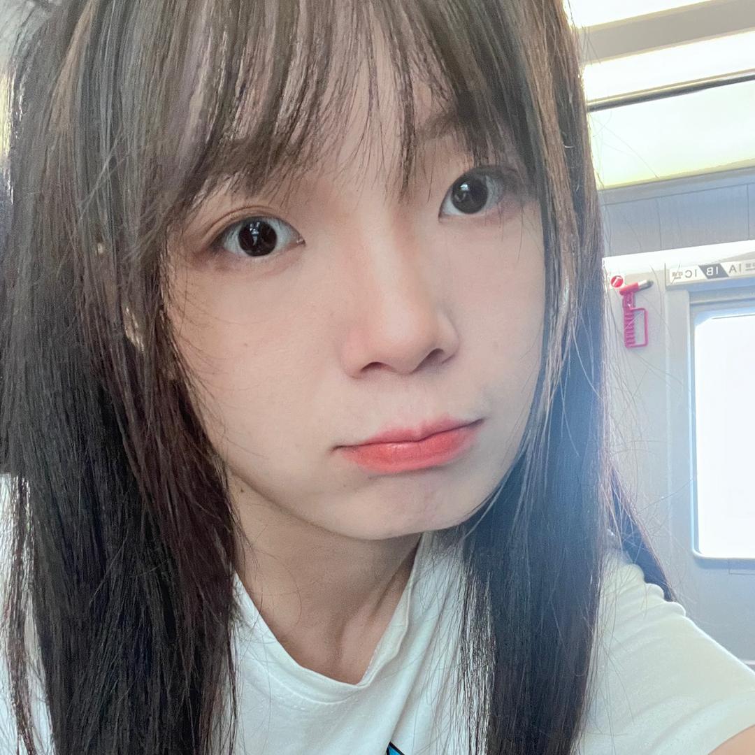 萌萌爱学习🥳