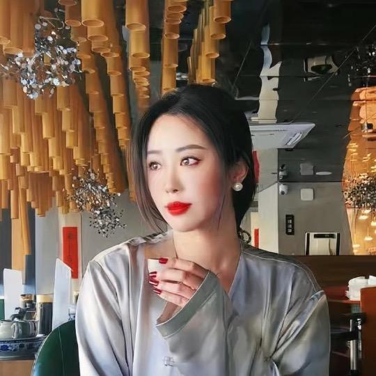 李理女装(服饰店)