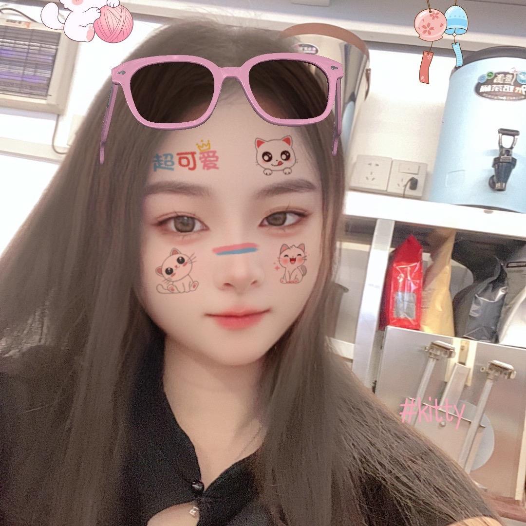 桂平化妆师～玲玲