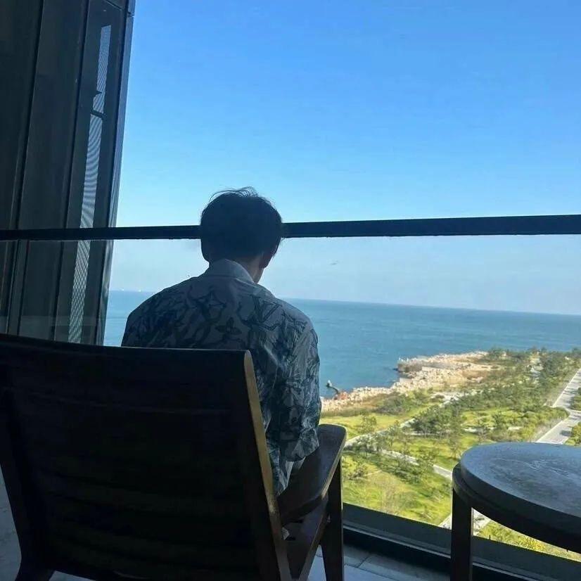 ดีใจที่ได้รู้จักคุณ白