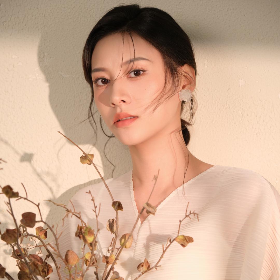 允晶