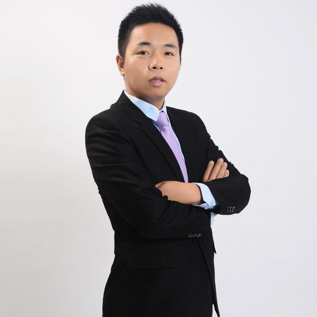 艾容发品小龙