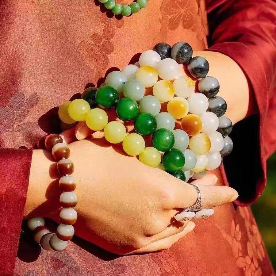 小赵和田玉玉隆严选1