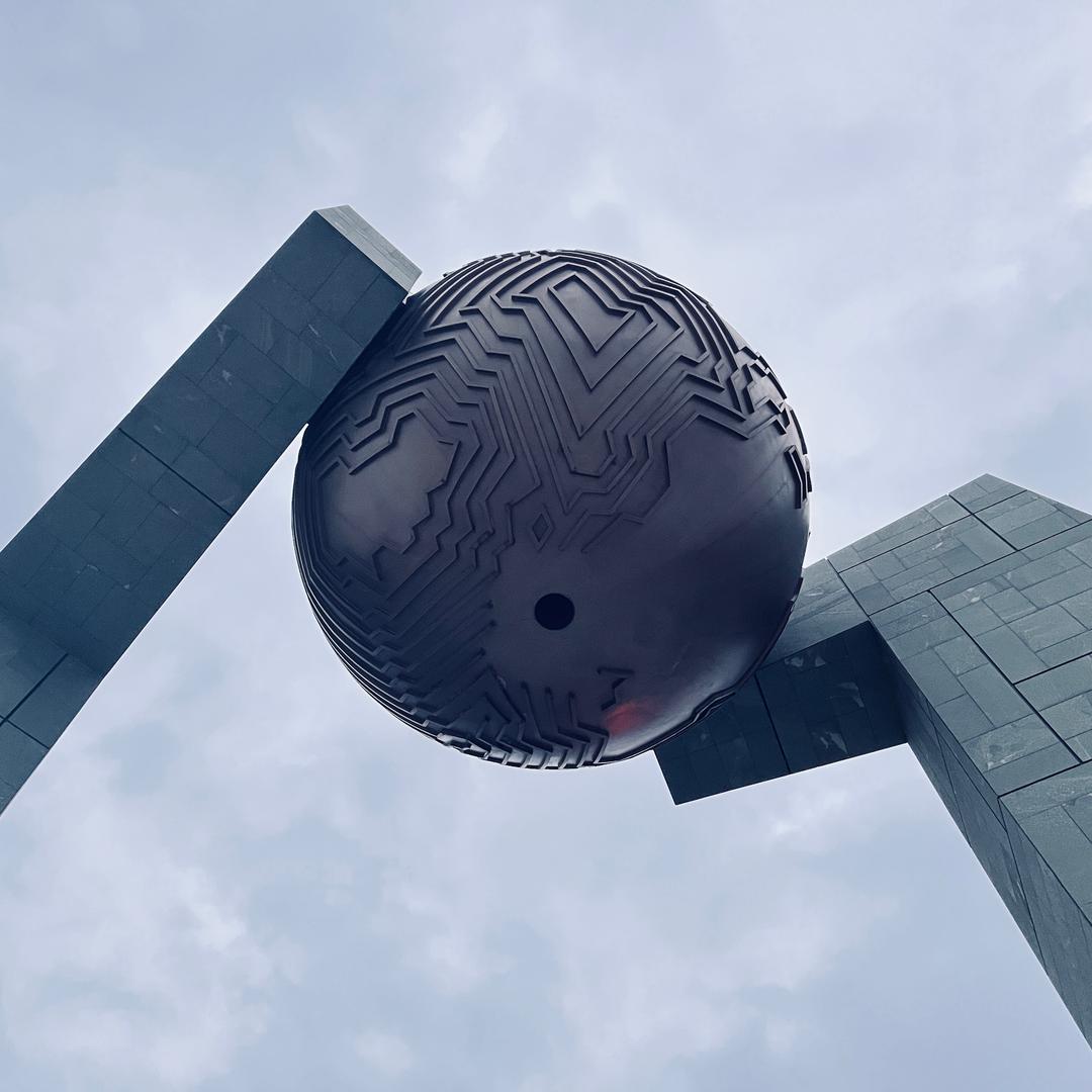 泛泛之辈