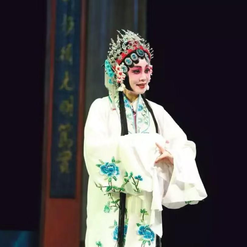 赵菊萍（姚瑶）筱派第三代传人