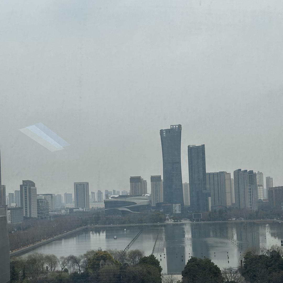 恒立传媒 APP拉❤️