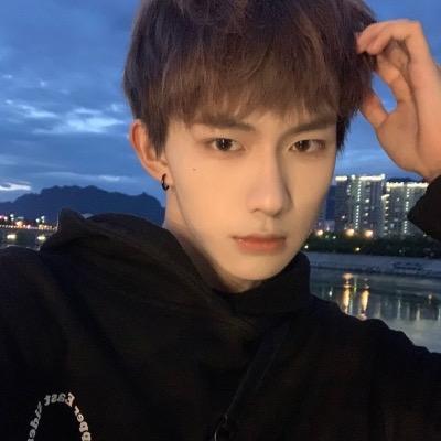 天蓝