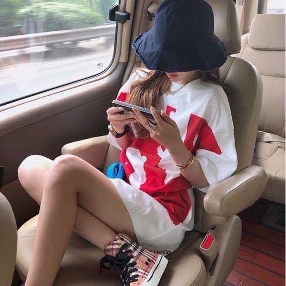 粘人精💋