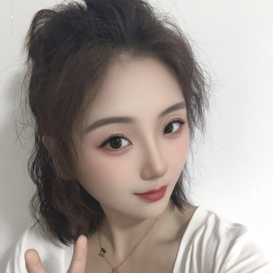 梓柚（学钓鱼）